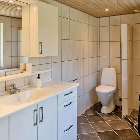 Ve229-vejers-strand-muffparken-2 * Вайерс-Странд